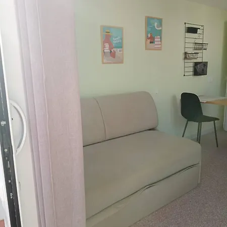 Villa Maison Attenant Equipe De Plain Pied Climatise 6crsud