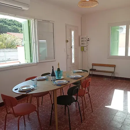 Maison Attenant Equipe De Plain Pied Climatise 6crsud * Canet-en-Roussillon